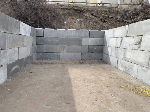 Concrete Bin Blocks 421