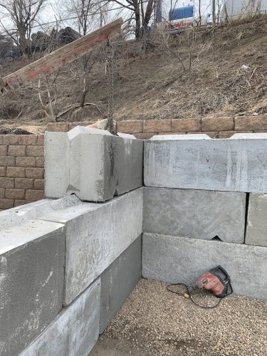 Concrete Bin Blocks 467