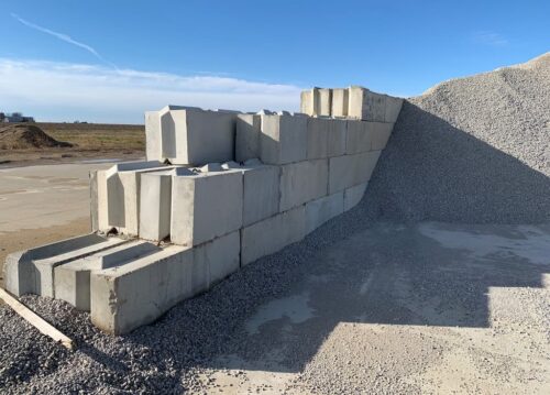 Large-Concrete-Blocks-140