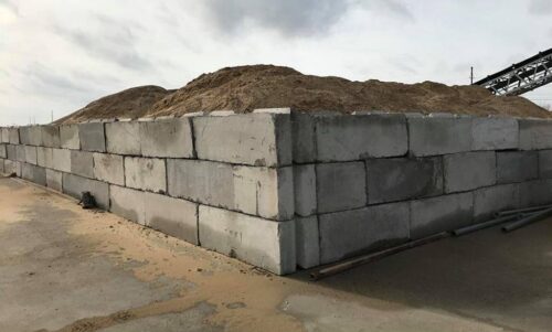 Large-Concrete-Blocks-152
