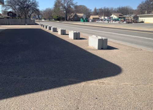 concrete-barrier-blocks-214