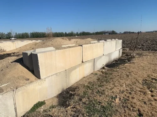 concrete-bin-blocks-330